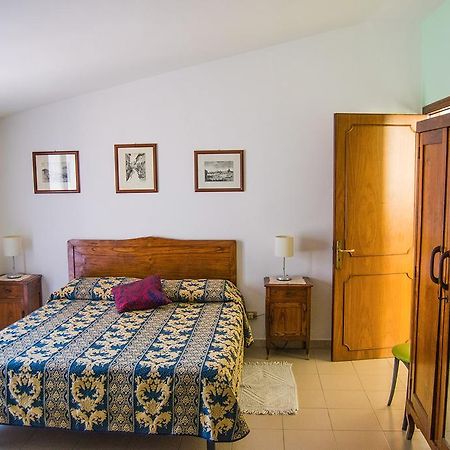 B&B Cactus Джардини Наксос Екстериор снимка